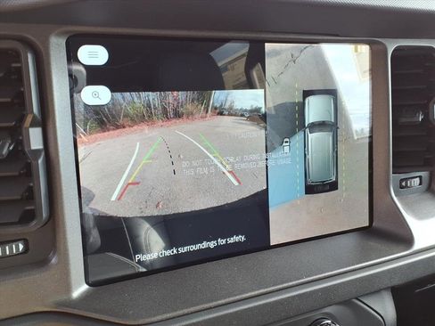 New 2025 Ford Bronco Badlands image 22