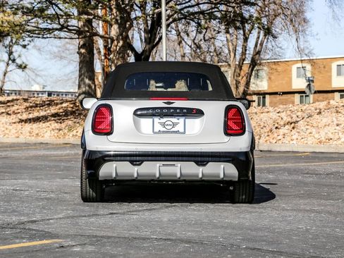New 2026 MINI Cooper S FWD image 4