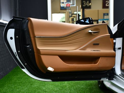 Used 2021 Lexus LC 500 Convertible w/ Touring Package RWD image 19