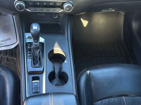 Used 2020 Nissan Altima 2.5 SR w/ Premium Package image 19