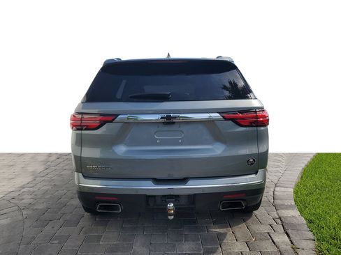 Used 2023 Chevrolet Traverse High Country FWD image 5