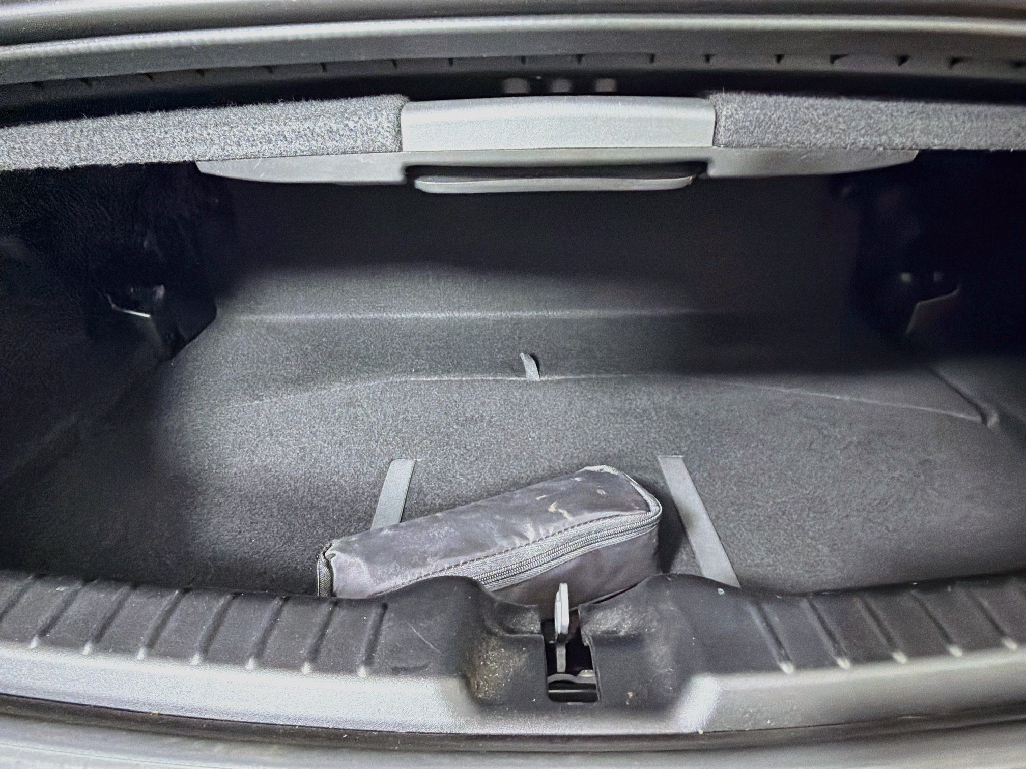 Used 2014 Mercedes-Benz SLK 250 image 23