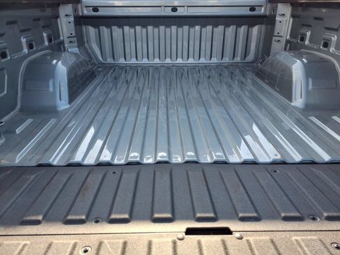Used 2026 Chevrolet Silverado 1500 Custom w/ Turbomax Blackout Package RWD image 11
