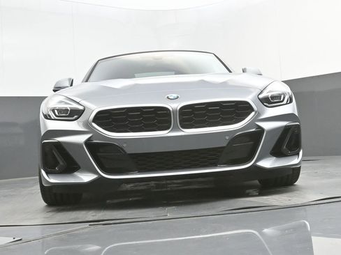 New 2026 BMW Z4 sDrive30i w/ Convenience Package image 40