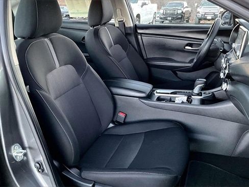 Used 2025 Nissan Sentra SV image 22