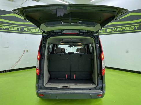 Used 2014 Ford Transit Connect Titanium image 8