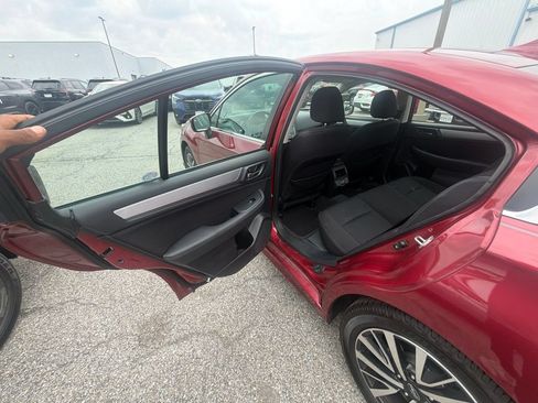Used 2019 Subaru Legacy 2.5i Premium AWD/4WD image 19