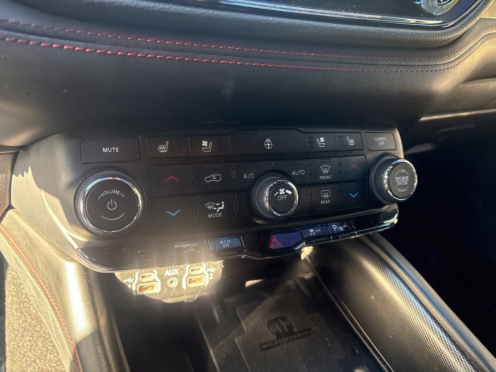 Used 2023 Dodge Durango R/T AWD/4WD image 22