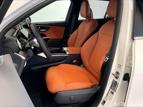 New 2026 Mercedes-Benz GLC 300 4MATIC image 9