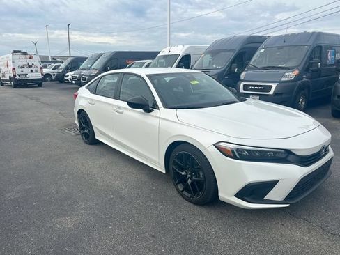 Used 2024 Honda Civic Sport image 11