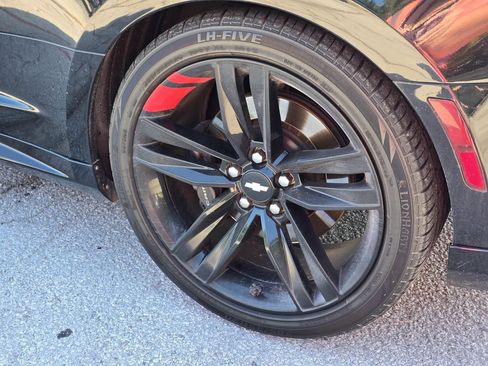 Used 2018 Chevrolet Camaro SS w/ Redline Edition RWD image 7