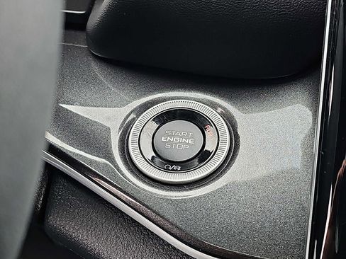 Used 2023 Jeep Grand Cherokee Altitude image 24