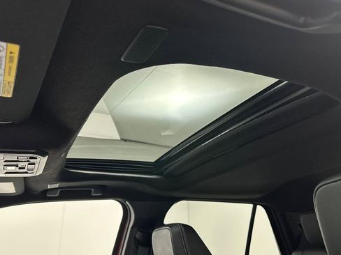 Certified 2025 Toyota 4Runner Limited w/ Tow Technology Package image 17