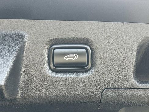 Used 2021 Hyundai Santa Fe Limited image 19