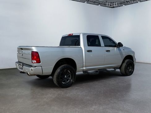 Used 2015 RAM 1500 Express image 3
