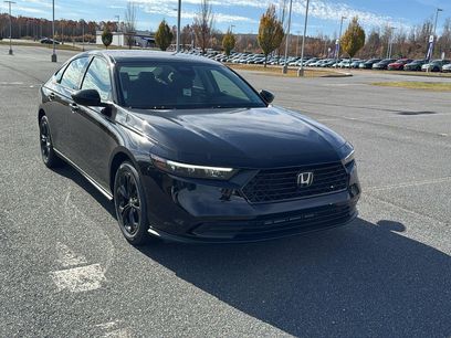 New 2025 Honda Accord SE