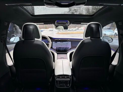 Used 2023 Mercedes-Benz EQS AMG 4MATIC image 59