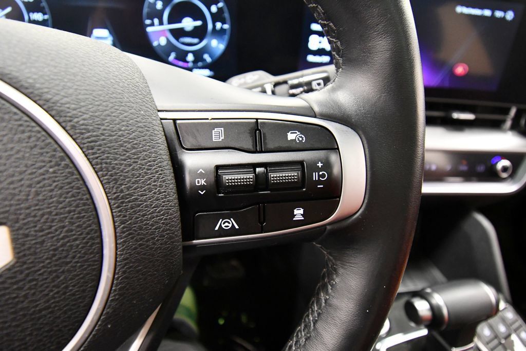 Certified 2024 Kia Sportage SX AWD/4WD image 22