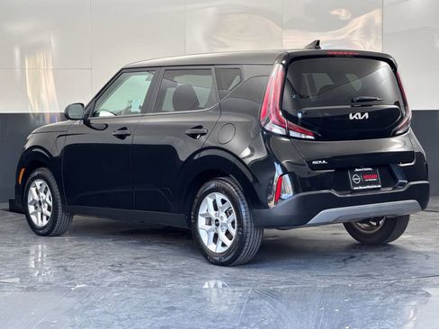 Used 2024 Kia Soul LX w/ Option Group 015 image 5