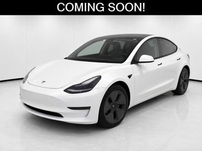 Used 2021 Tesla Model 3 Standard Range Plus