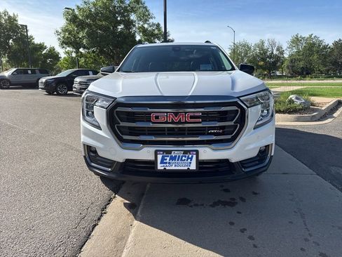 Used 2024 GMC Terrain AT4 w/ Infotainment Package II AWD/4WD image 8