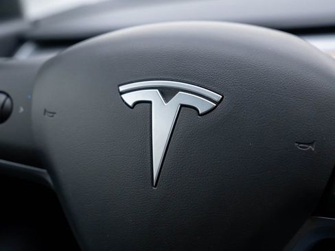 Used 2020 Tesla Model 3 Standard Range Plus image 29