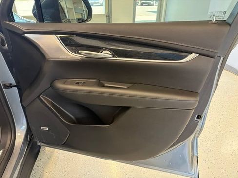 Used 2020 Cadillac XT5 Premium Luxury AWD/4WD image 45