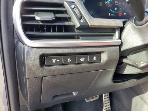 Used 2024 Kia Telluride SX Prestige image 33