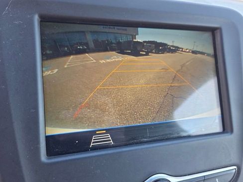 Used 2019 Chevrolet Equinox LS FWD image 19