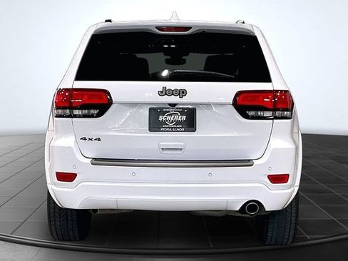 Used 2017 Jeep Grand Cherokee Limited 75th Anniversary AWD/4WD image 4