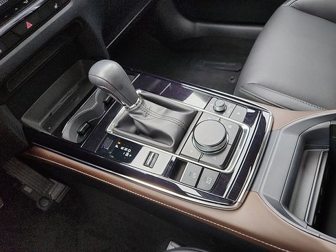 Used 2025 MAZDA CX-30 AWD 2.5 S w/ Premium Package image 12