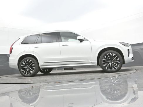 New 2026 Volvo XC90 B6 Ultra w/ Protection Package Premier AWD/4WD image 28