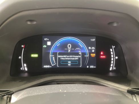 Certified 2025 Toyota Camry SE FWD image 18