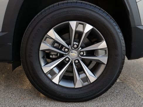 Used 2025 Chevrolet Equinox LT w/ Safety and Technology Package image 34