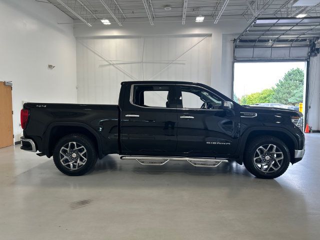 Certified 2023 GMC Sierra 1500 SLT w/ SLT Convenience Package AWD/4WD image 4