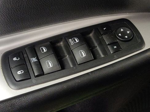 Used 2017 Dodge Journey SXT w/ Premium Group FWD image 27