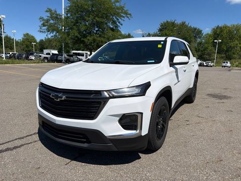 Certified 2024 Chevrolet Traverse LT w/ Midnight/Sport Edition AWD/4WD image 4