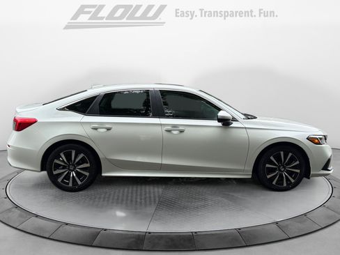 Used 2024 Honda Civic EX image 8