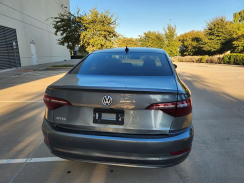 Used 2020 Volkswagen Jetta SE image 34