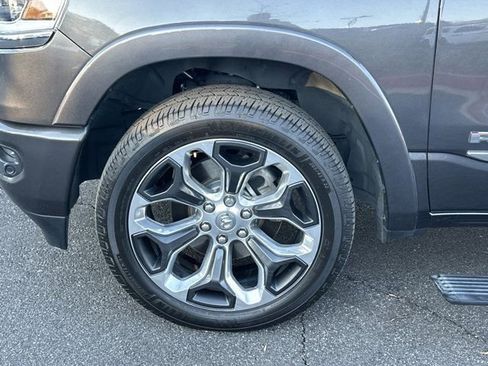 Used 2019 RAM 1500 Limited image 16