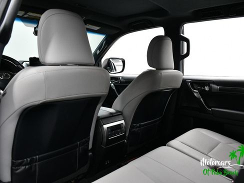 Used 2023 Lexus GX 460 w/ Black Line Special Edition AWD/4WD image 49