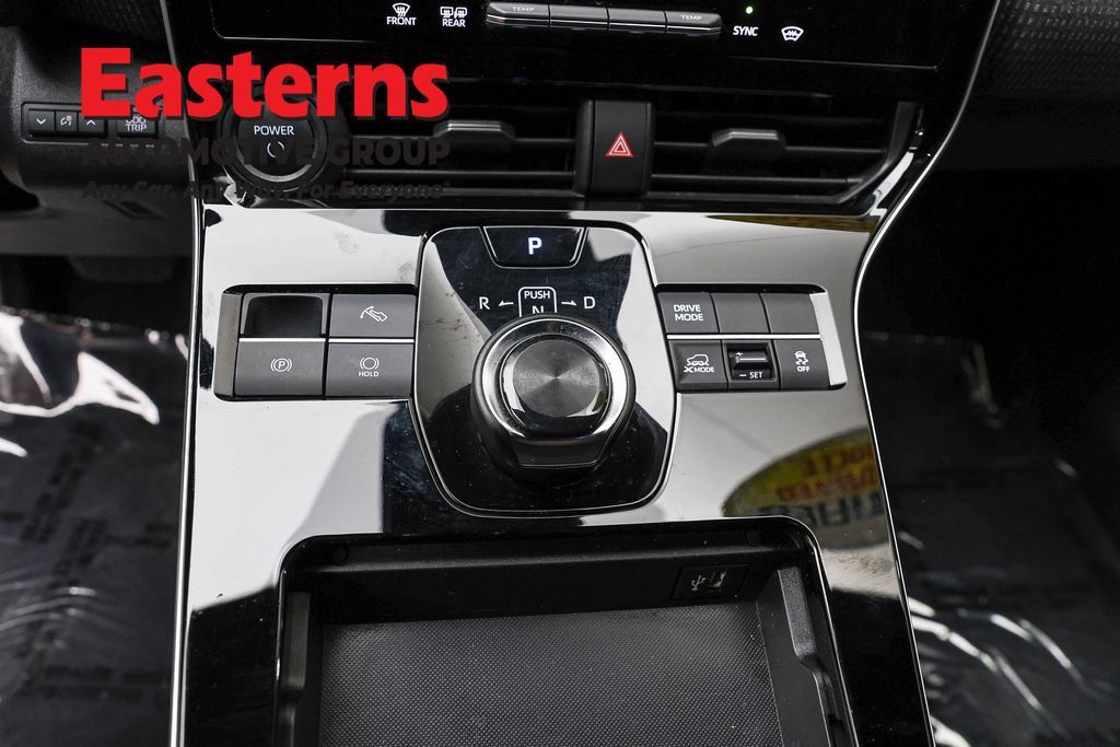 Used 2023 Subaru Solterra AWD image 12