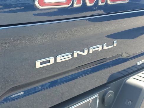 Used 2022 GMC Sierra 3500 Denali w/ Denali Ultimate Package AWD/4WD image 14