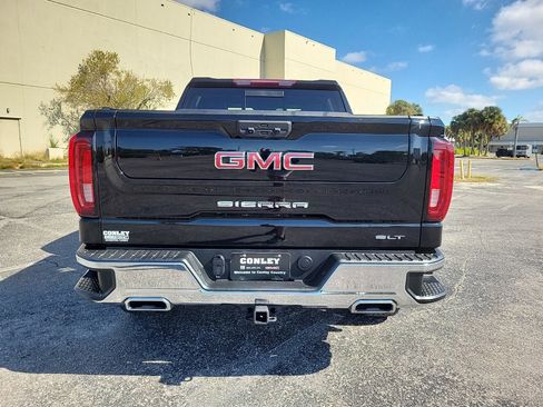 Used 2022 GMC Sierra 1500 SLT w/ SLT Convenience Package image 7