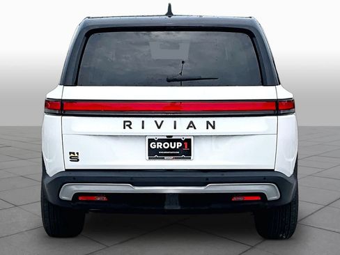 Used 2023 Rivian R1S Launch Edition AWD/4WD image 4