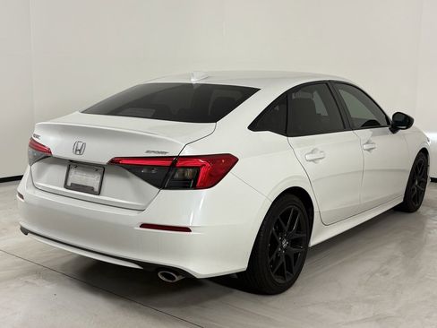 Used 2024 Honda Civic Sport image 5