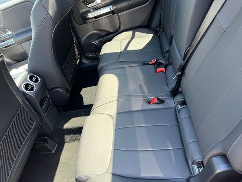 Certified 2025 Mercedes-Benz GLB 250 4MATIC image 10