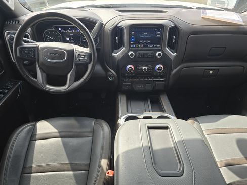 Used 2021 GMC Sierra 1500 Denali w/ Driver Alert Package II AWD/4WD image 18