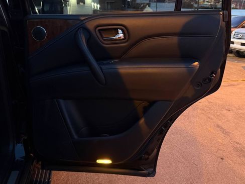 Used 2019 INFINITI QX80 Luxe AWD/4WD image 27