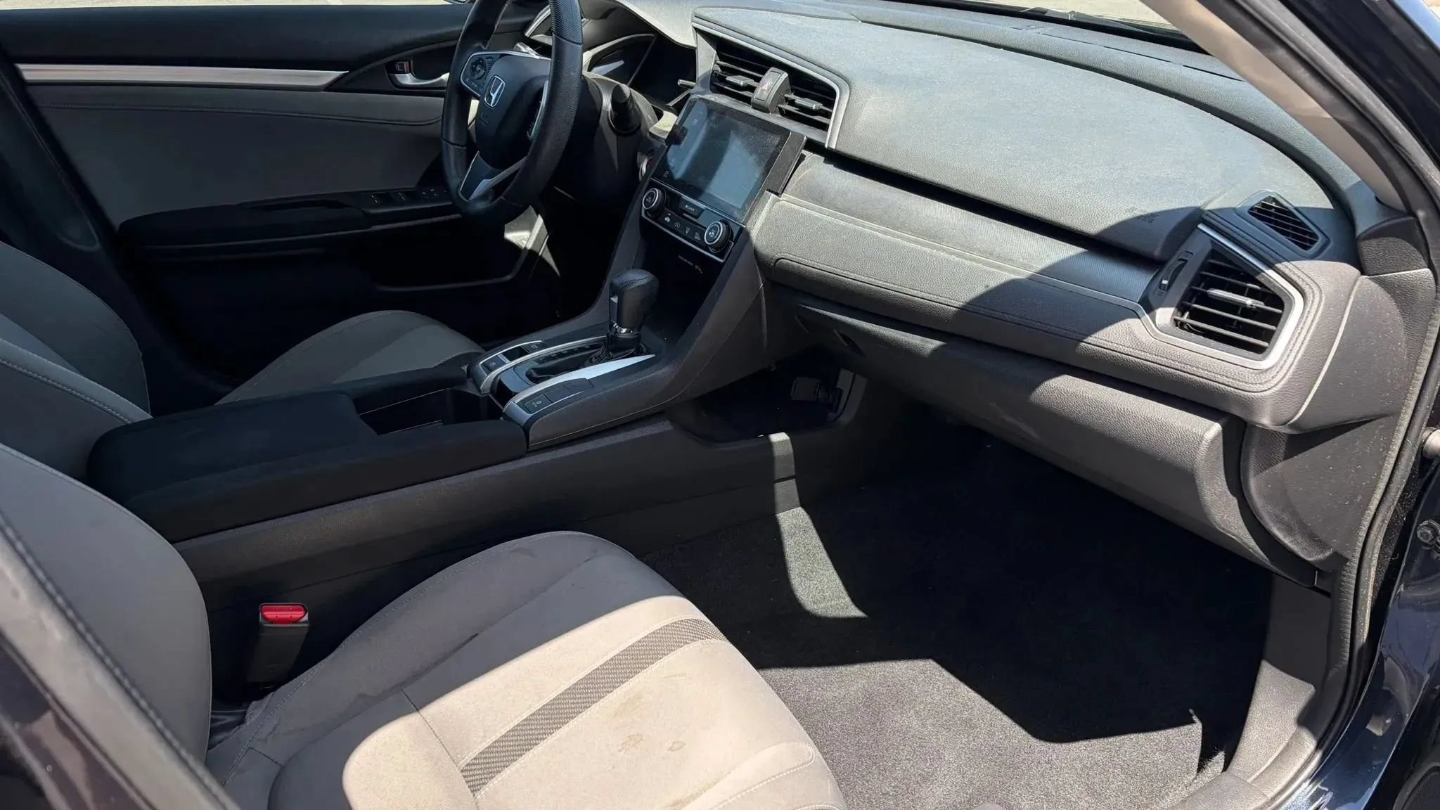 Used 2018 Honda Civic EX image 14